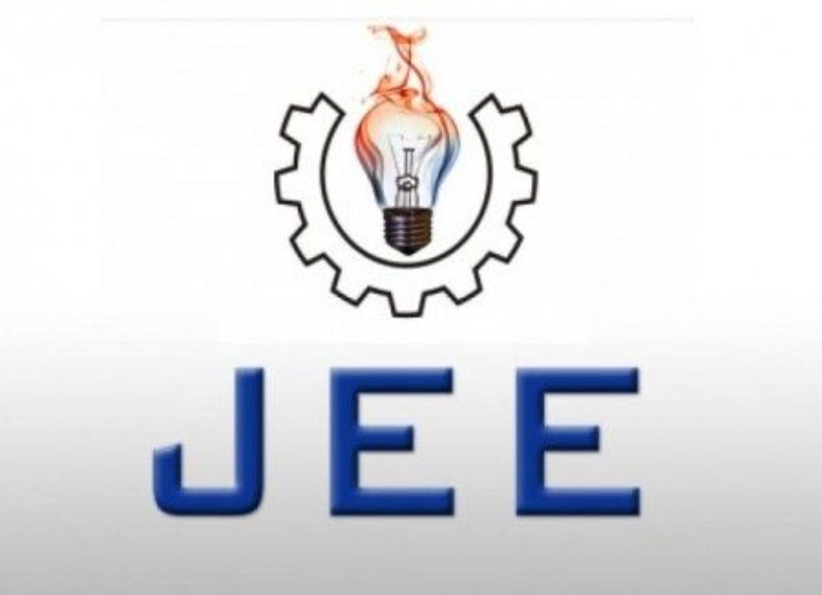 1 NEET & IIT-JEE Coaching Institute In Lucknow | NEET & IIT-JEE Coaching :  Flyway Pathshala